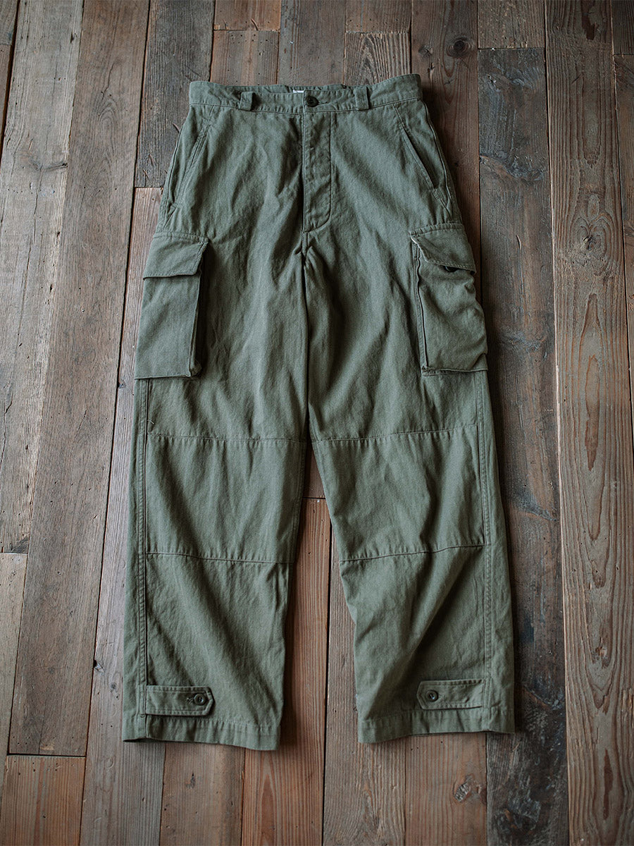 Reproduktion einer M-47 Fischgrät-Twillhose der französischen Armee