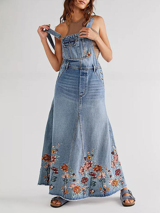 Latzkleid mit Blumenstickerei