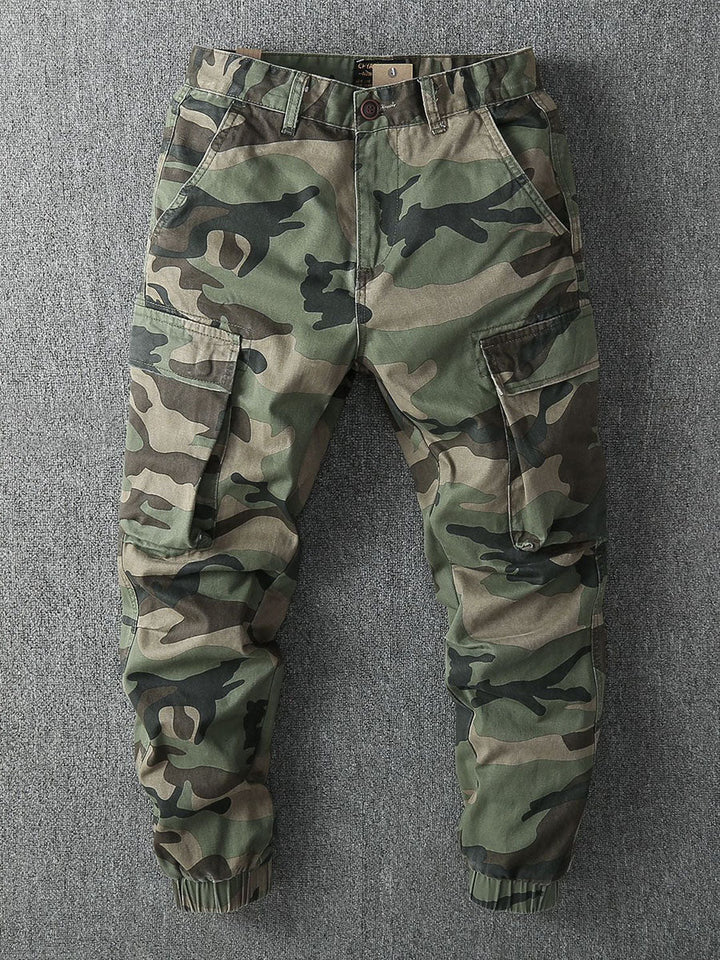 Herren-Cargohose im Camouflage-Look