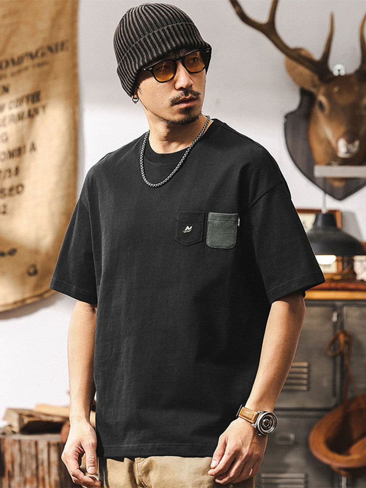 Herren-T-Shirt mit Kontrasttaschen und lockerer Passform, Kurzarm