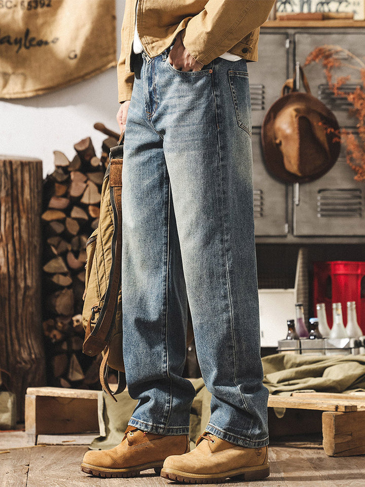 Jean pour homme style rétro, coupe ample et délavage authentique