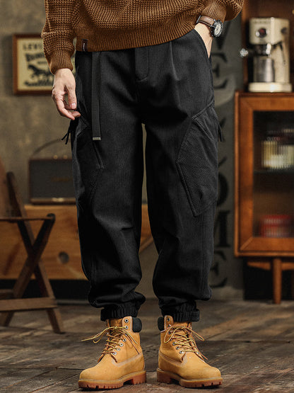 Lässige Herren-Cargohose aus Cord mit Zierriemen