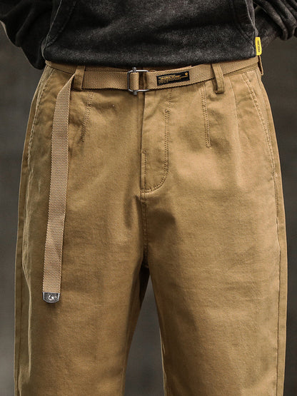 Pantalones chinos plisados ​​de corte relajado para hombre con cinturón