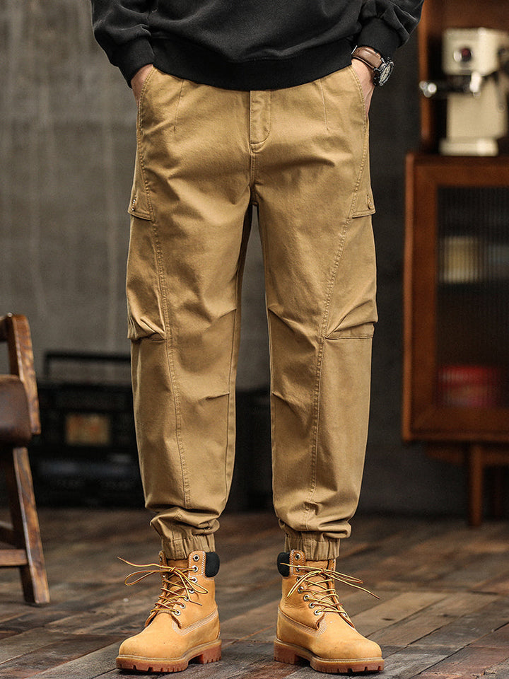 Pantalones cargo de hombre con cintura elástica y detalles de botones