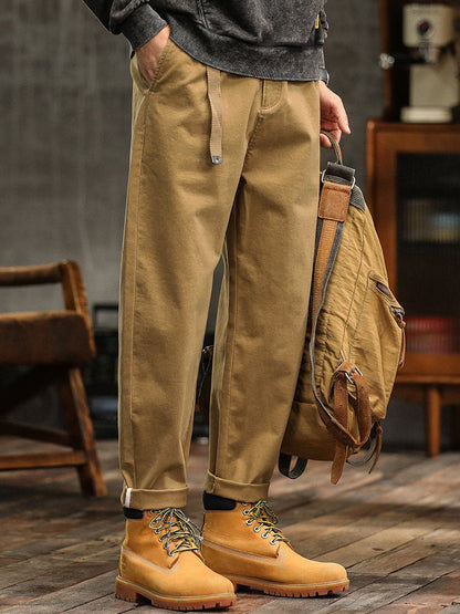 Pantalones chinos plisados ​​de corte relajado para hombre con cinturón