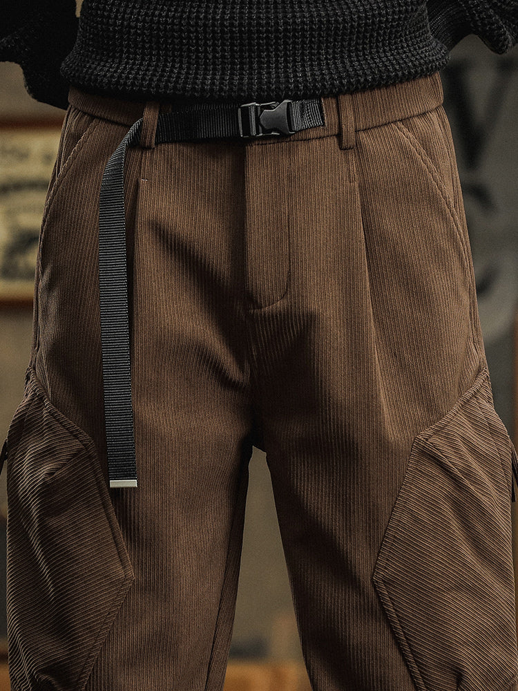 Lässige Herren-Cargohose aus Cord mit Zierriemen