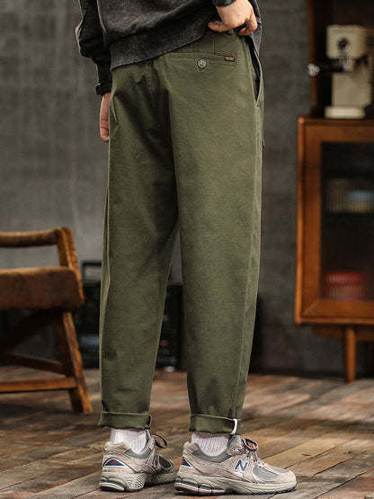 Pantalones chinos plisados ​​de corte relajado para hombre con cinturón