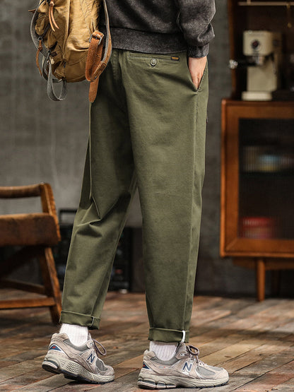 Pantalones chinos plisados ​​de corte relajado para hombre con cinturón