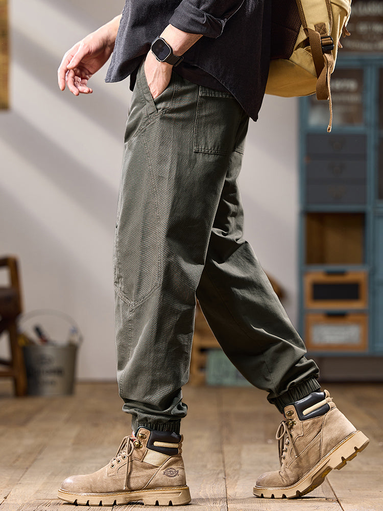 Lässige Herren-Jogginghose mit vielen Taschen