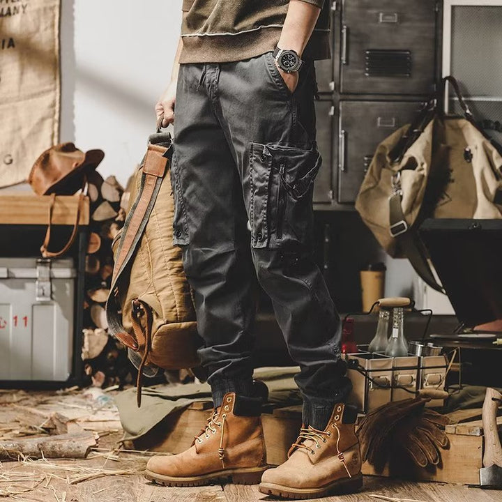 Herren-Cargohose aus Baumwoll-Stretch mit vielen Taschen