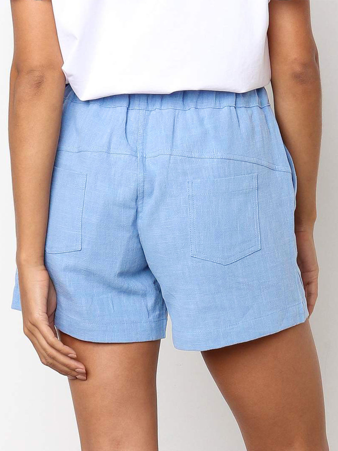 Lose Shorts mit Kordelzug und elastischer Taille und Taschen