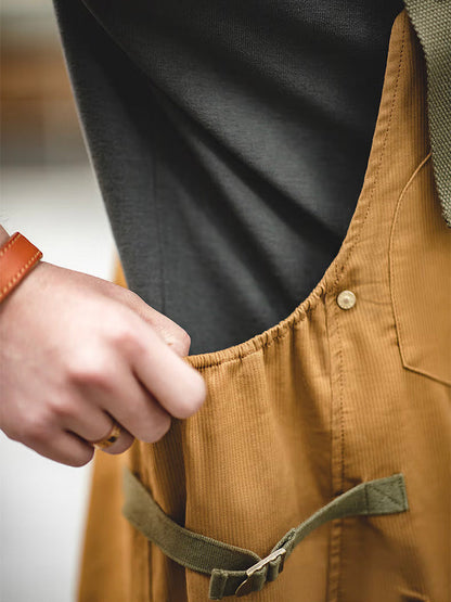 Lockerer Stretch-Overall für Herren mit einzigartiger Tasche